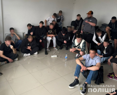 В Одесі накрили масштабний call-центр, працівники якого викрадали гроші з карток